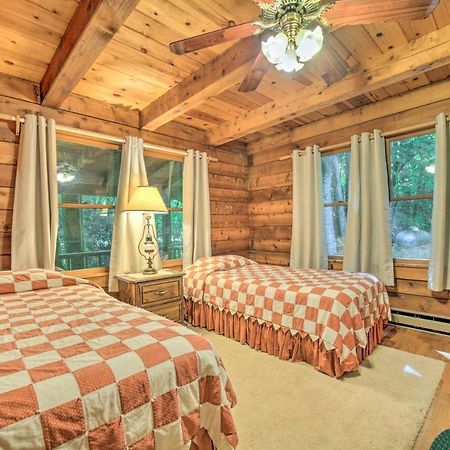 Scenic Creekside Cabin With Wraparound Porch! Villa Highlands Luaran gambar