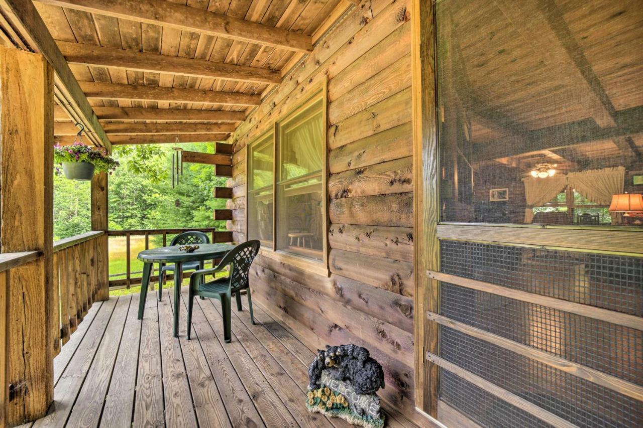 Scenic Creekside Cabin With Wraparound Porch! Villa Highlands Luaran gambar