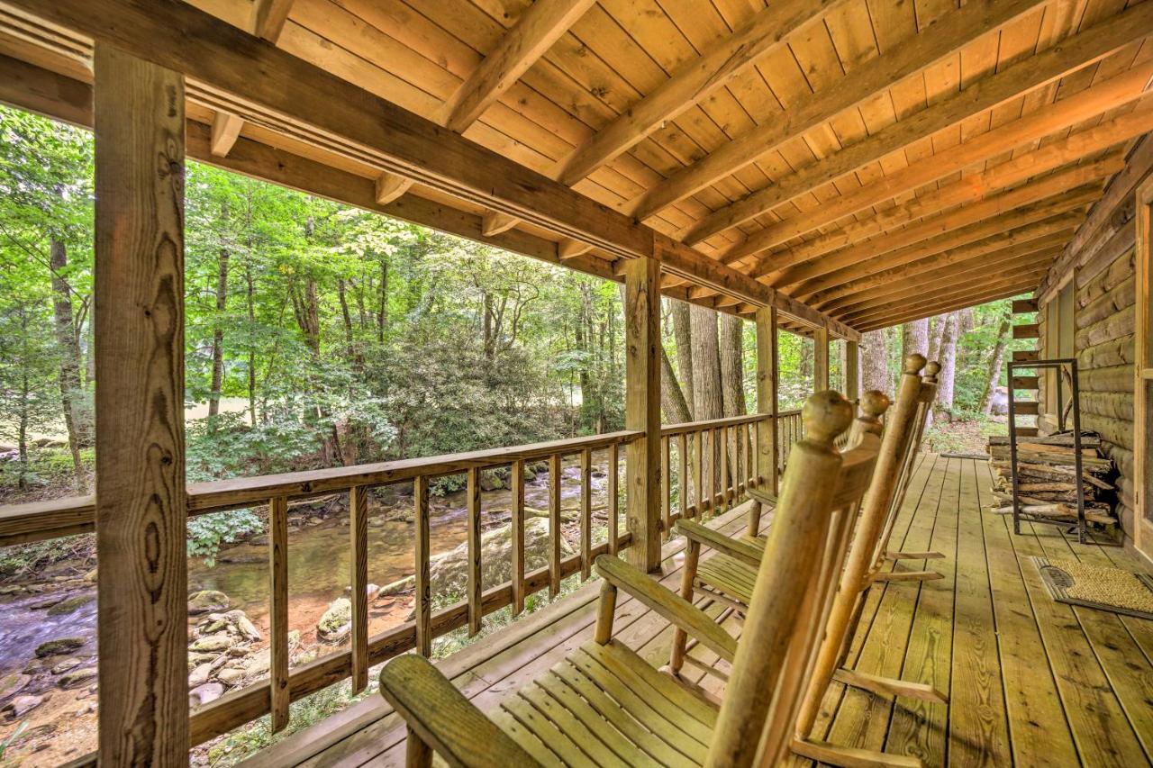 Scenic Creekside Cabin With Wraparound Porch! Villa Highlands Luaran gambar