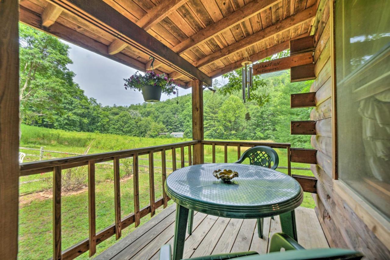 Scenic Creekside Cabin With Wraparound Porch! Villa Highlands Luaran gambar