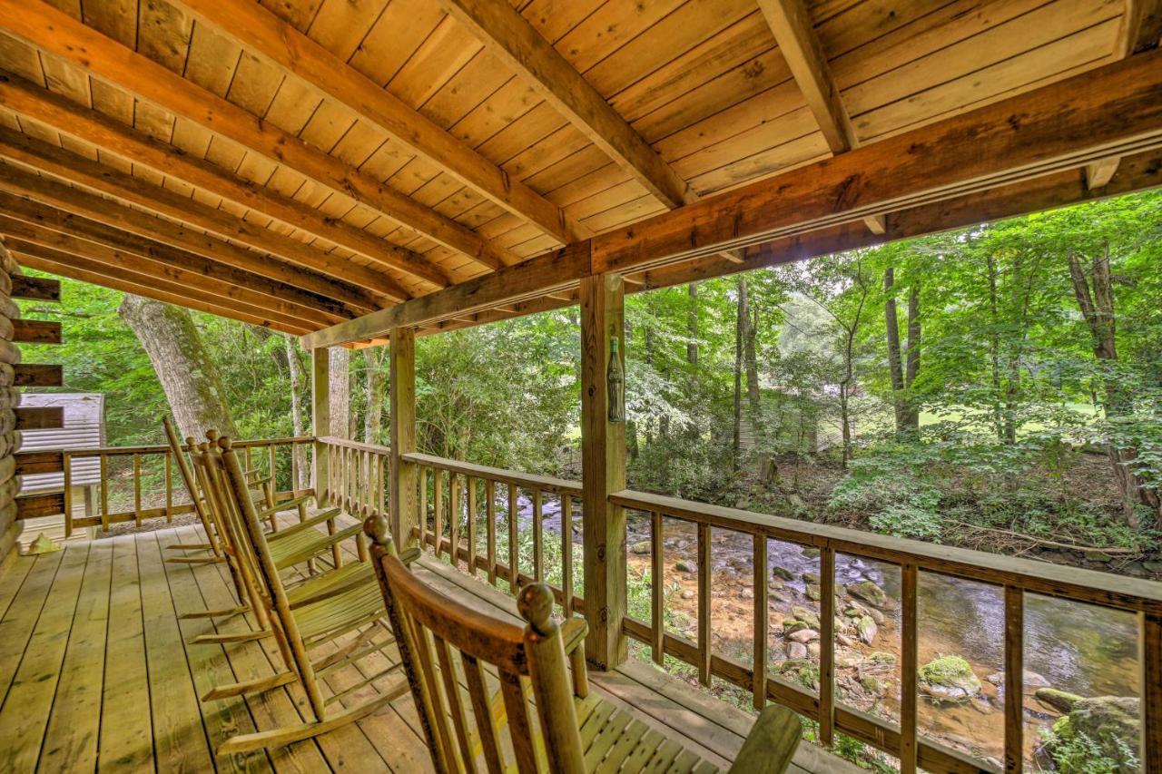 Scenic Creekside Cabin With Wraparound Porch! Villa Highlands Luaran gambar